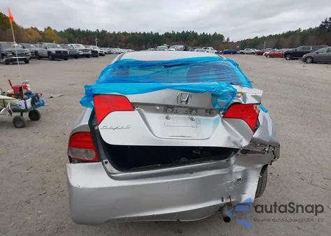 2010 Honda Civic Lx z USA, uszkodzony, nr VIN 2HGFA1F52AH306678